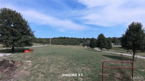 $299,900 | 4707 Private Road 5127, Willow Springs, MO 65793