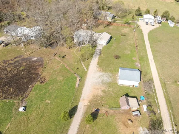 $299,900 | 4707 Private Road 5127, Willow Springs, MO 65793