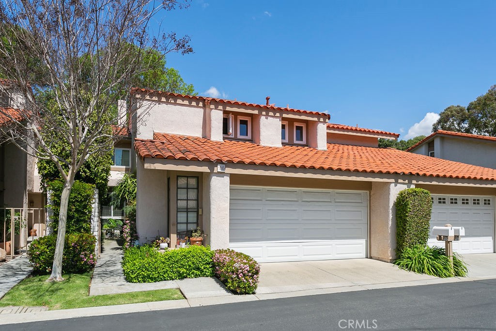 26 Tahoe Irvine, CA 92612 - Photo 40 of 40 front view of a house