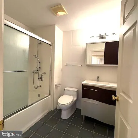 $7,200 | 15 Dover Place, Southampton, PA 18966