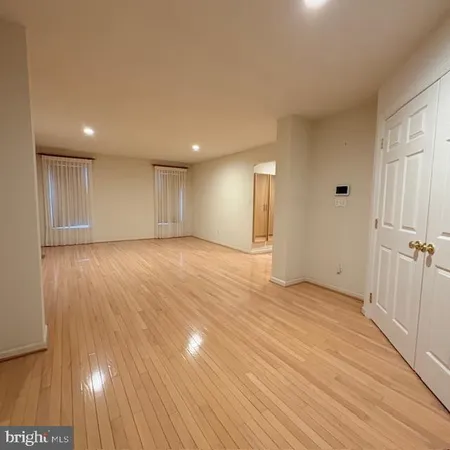 $6,600 | 15 Dover Place, Southampton, PA 18966