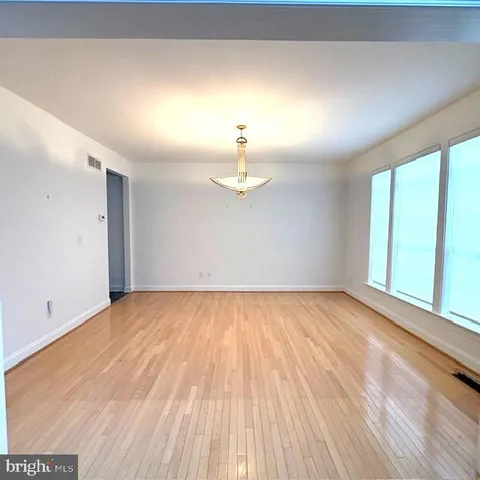 $7,200 | 15 Dover Place, Southampton, PA 18966