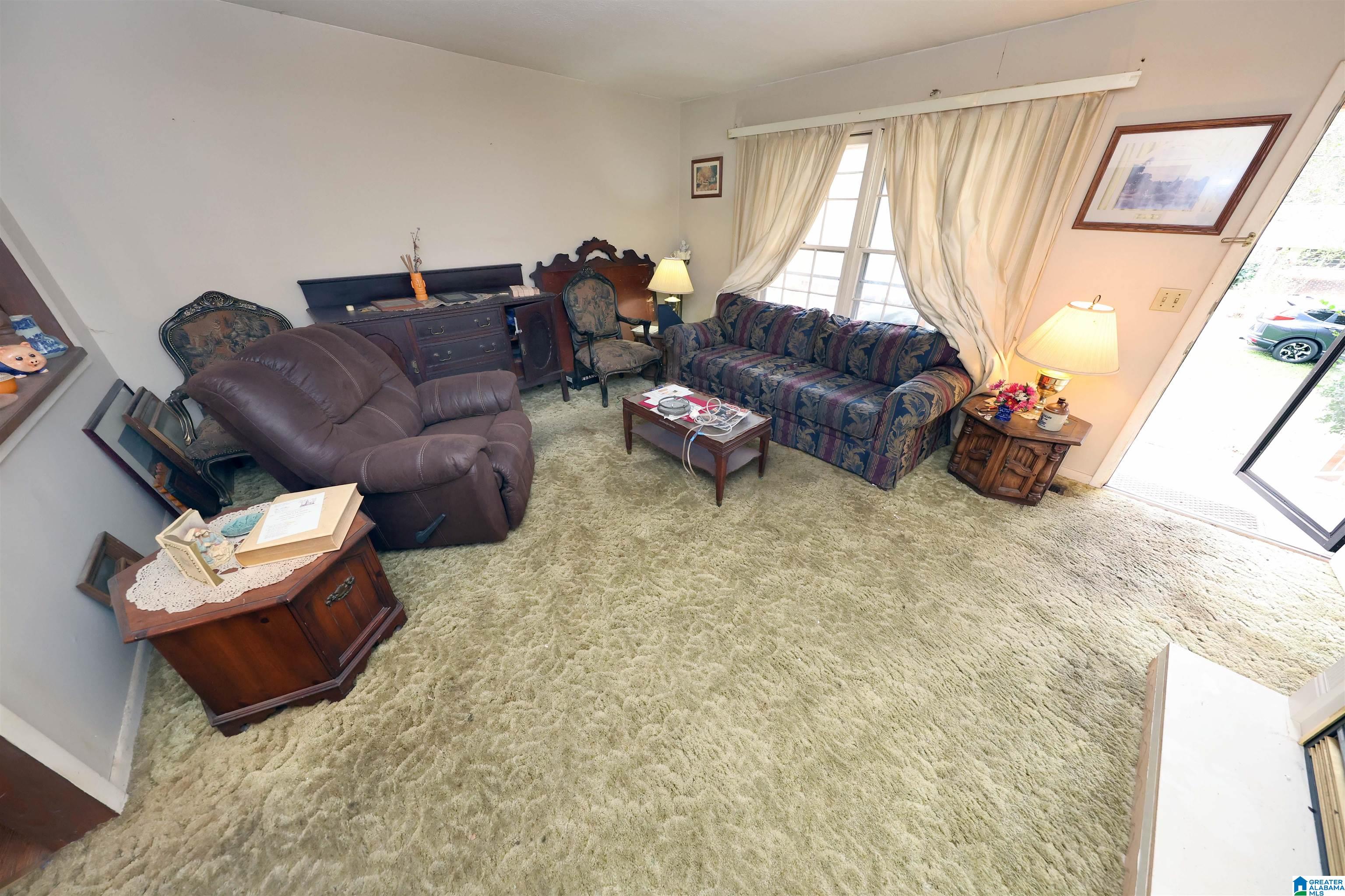 1404 Greenmeadow Road Anniston, AL 36207 - Photo 12 of 35
