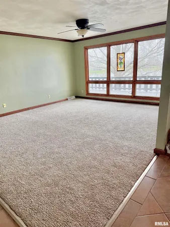 $414,900 | 35 Shady Lane, Avon, IL 61415