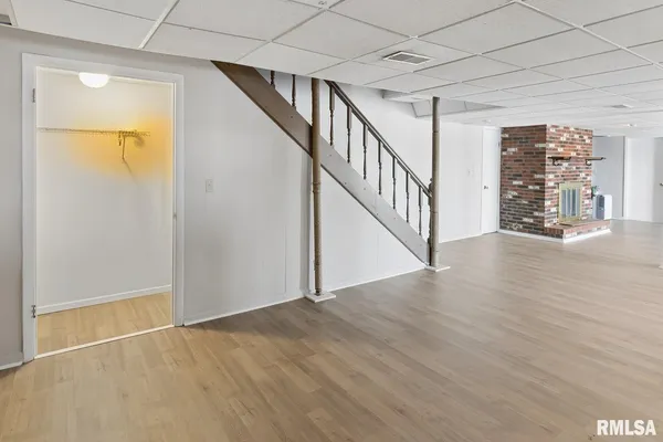 $414,900 | 35 Shady Lane, Avon, IL 61415