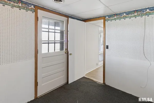 $414,900 | 35 Shady Lane, Avon, IL 61415