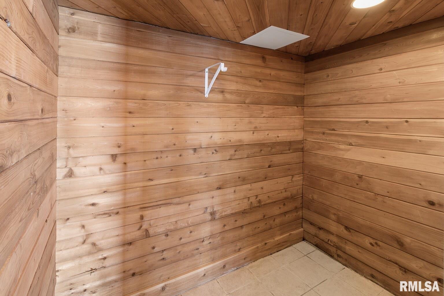 35 Shady Lane Avon, IL 61415 - Photo 66 of 75