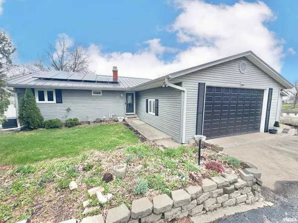 $414,900 | 35 Shady Lane, Avon, IL 61415