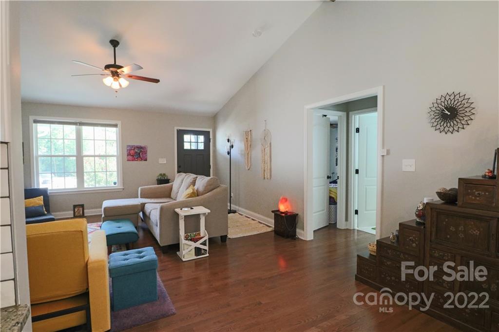 2076 Waterford Pointe Road Lexington, NC 27292 - Photo 12 of 30 Gallery Image 12