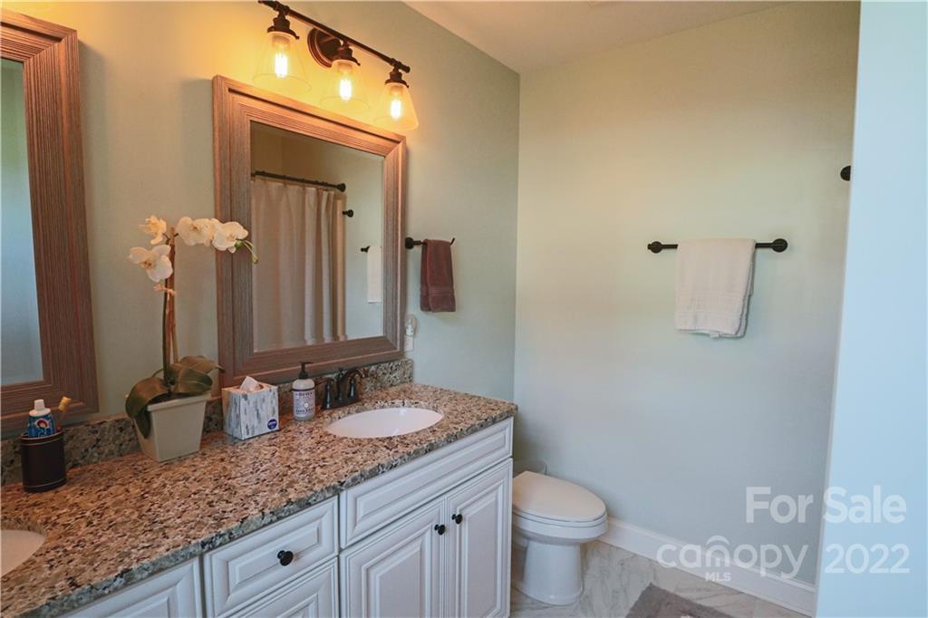 2076 Waterford Pointe Road Lexington, NC 27292 - Photo 20 of 30 Gallery Image 20