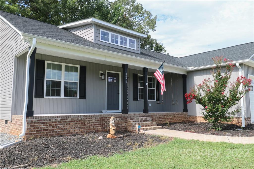 2076 Waterford Pointe Road Lexington, NC 27292 - Photo 3 of 30 Gallery Image 3