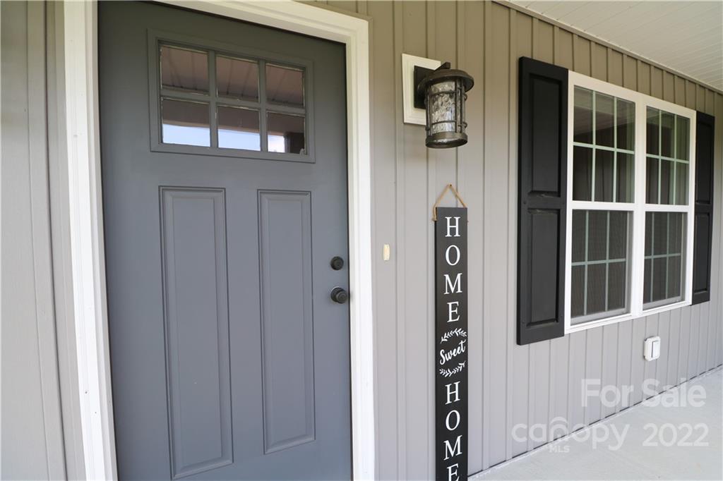 2076 Waterford Pointe Road Lexington, NC 27292 - Photo 4 of 30 Gallery Image 4
