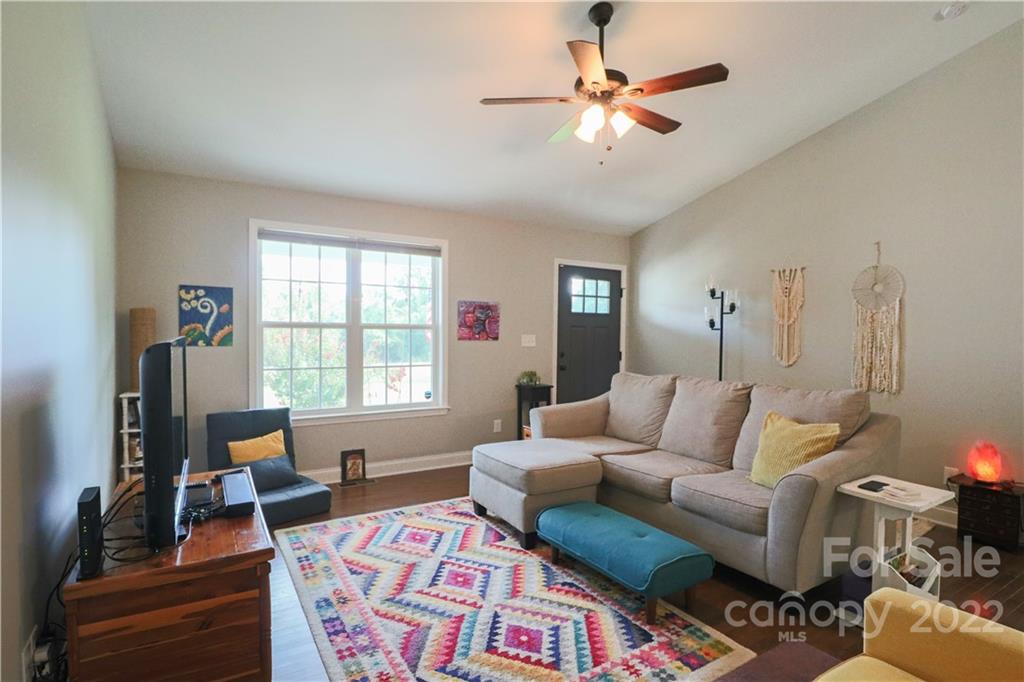 2076 Waterford Pointe Road Lexington, NC 27292 - Photo 8 of 30 Gallery Image 8