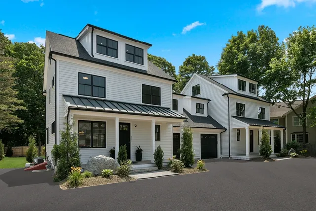 $1,924,000 | 132 Hillside Avenue, Unit 132, Needham, MA 02494