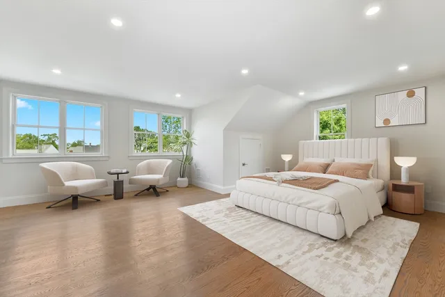 $1,924,000 | 132 Hillside Avenue, Unit 132, Needham, MA 02494