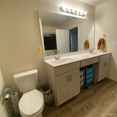 $420,000 | 164 Hartford Court, Fenton, MO 63026