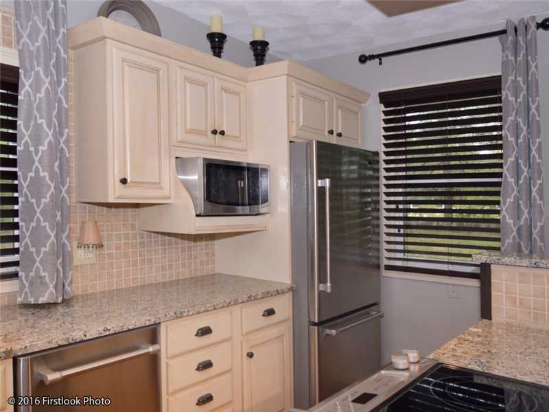 433 Danielson Pike Scituate, RI 02857 - Photo 6 of 25 Kitchen.