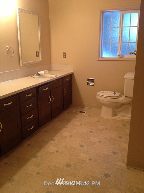 110 Owens Road Silverlake, WA 98645 - Photo 8 of 10 Gallery Image 8