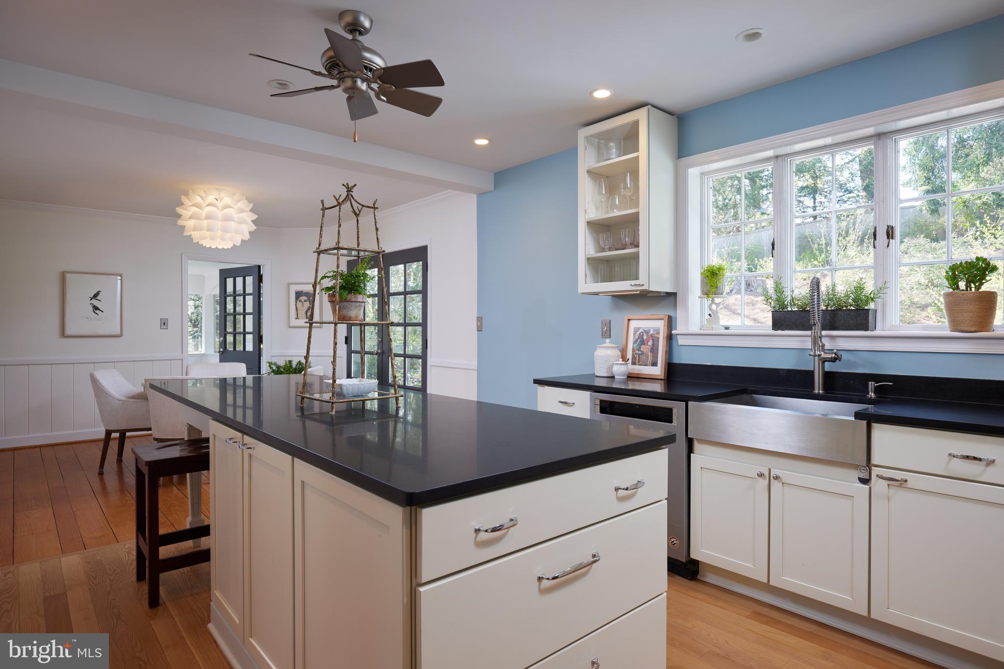 9604 Old Spring Road Kensington, MD 20895 - Photo 14 of 80