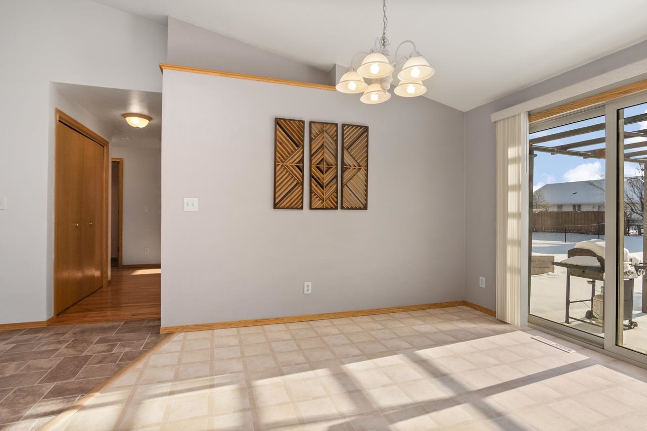 2977 Belle Plane Road Green Bay, WI 54313 - Photo 15 of 45