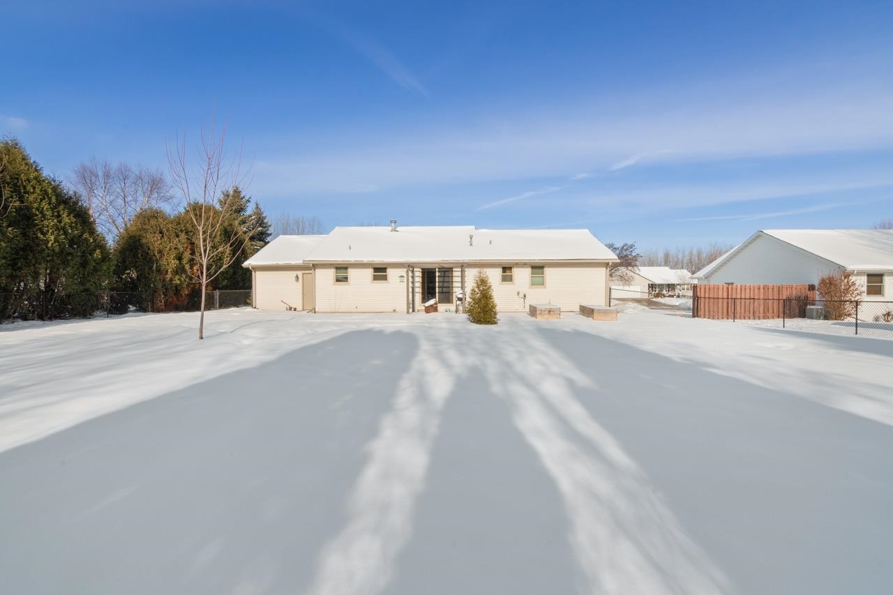 2977 Belle Plane Road Green Bay, WI 54313 - Photo 34 of 45