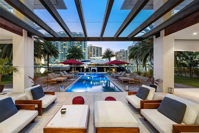 $44,995,000 | 385 Centre Island, Golden Beach, FL 33160