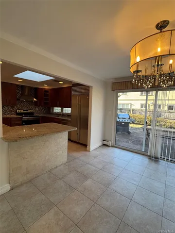 $6,100 | 12 Chadwick Road, Great Neck, NY 11023