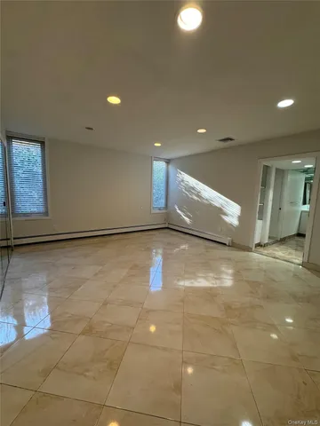 $6,100 | 12 Chadwick Road, Great Neck, NY 11023