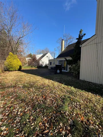$6,100 | 12 Chadwick Road, Great Neck, NY 11023