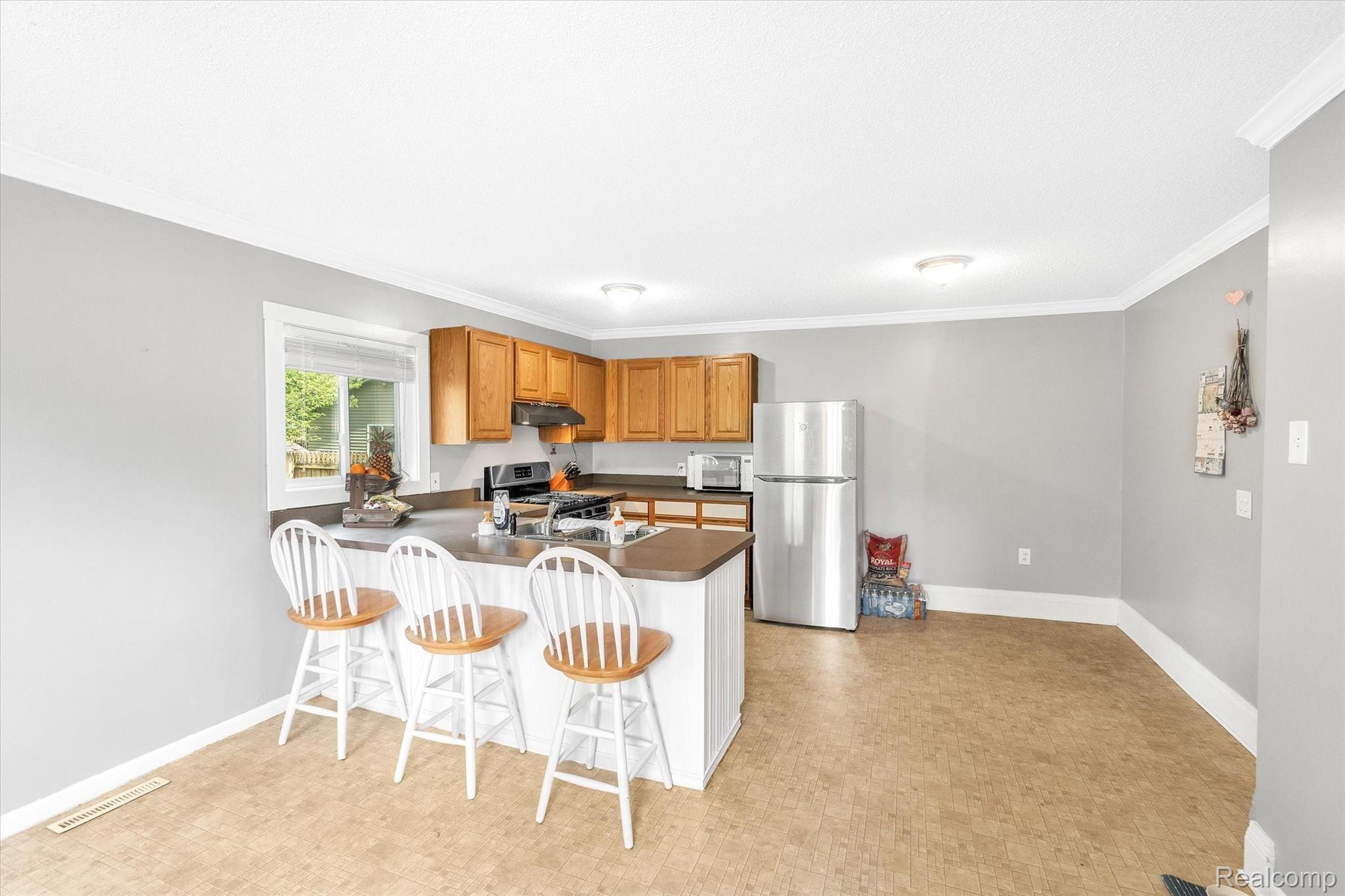 4715 Eagle Road Highland, MI 48356 - Photo 18 of 35 17-4715-Eagle-WindowStill-Real-Estate-Photography-17.jpg
