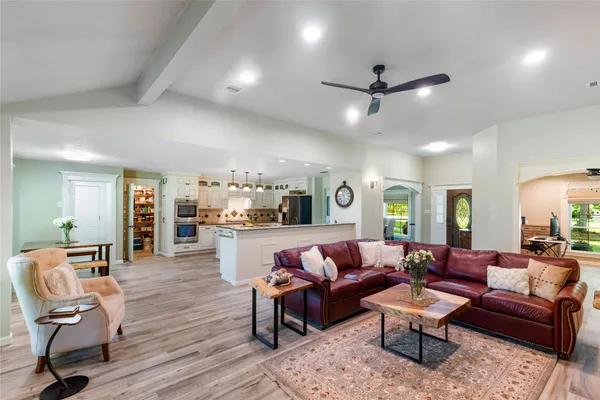 $650,000 | 27111 Broadford, Magnolia, TX 77355