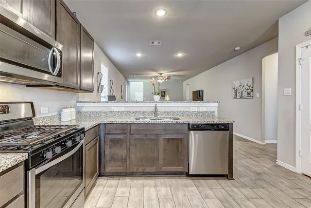 $280,000 | 24715 Russet Bluff Trail, Houston, TX 77336