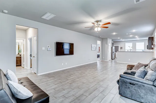 $280,000 | 24715 Russet Bluff Trail, Houston, TX 77336