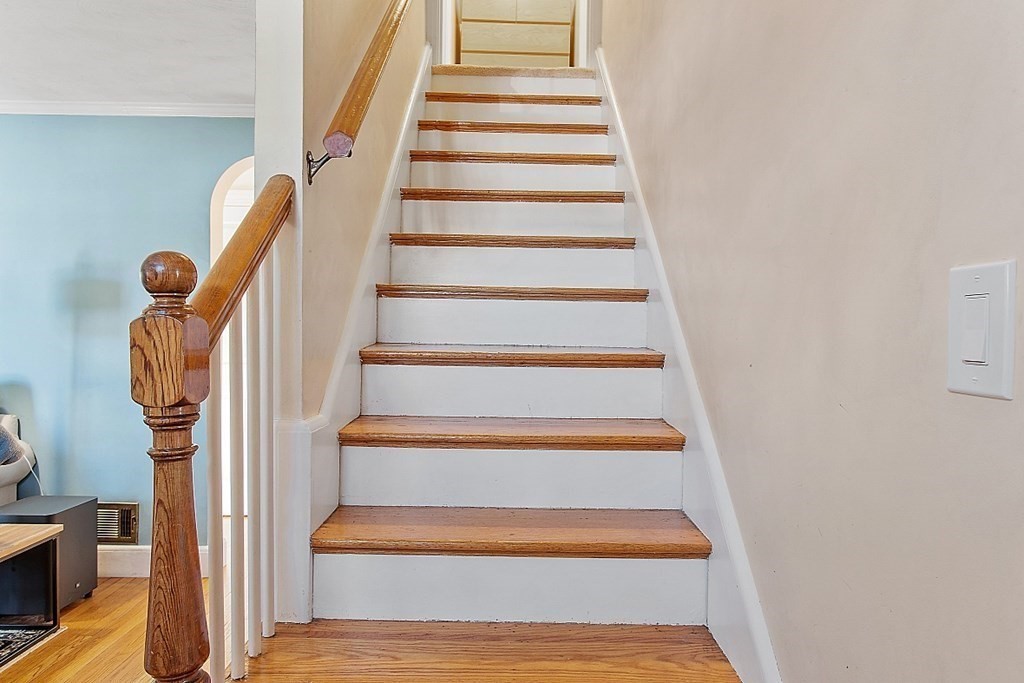 8 Gardner Road Reading, MA 01867 - Photo 20 of 35 a view of entryway