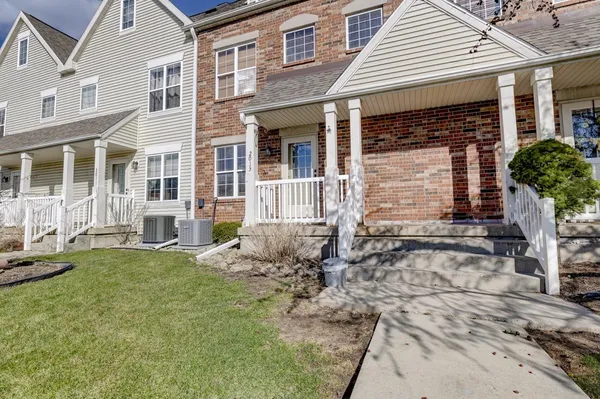$285,000 | 2013 McKenna Boulevard, Madison, WI 53711