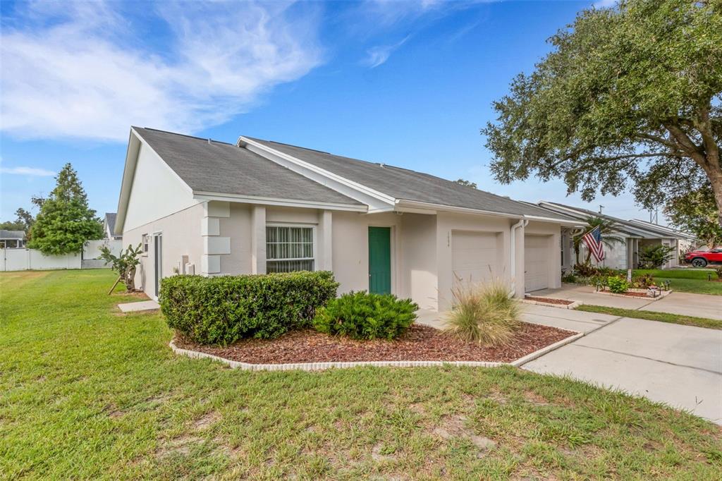 1084 Meadowood Pointe Road Lakeland, FL 33811 - Photo 33 of 35 Gallery Image 33
