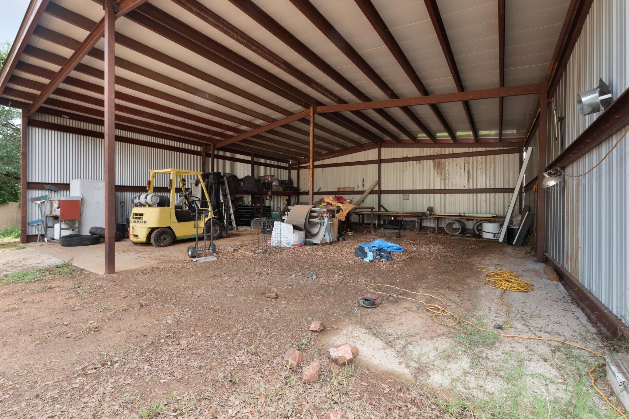 609 West Leon Street Llano, TX 78643 - Photo 13 of 28