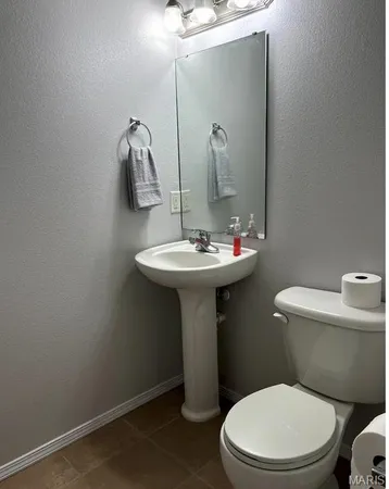 $190,000 | 142 Hickory Ridge Drive, St. Robert, MO 65584