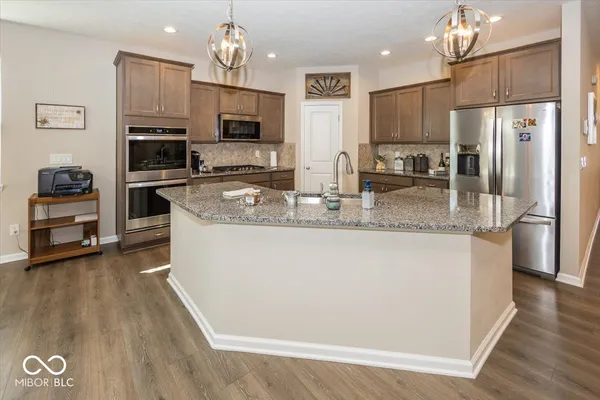 $569,900 | 6385 Harvey Drive, Plainfield, IN 46168