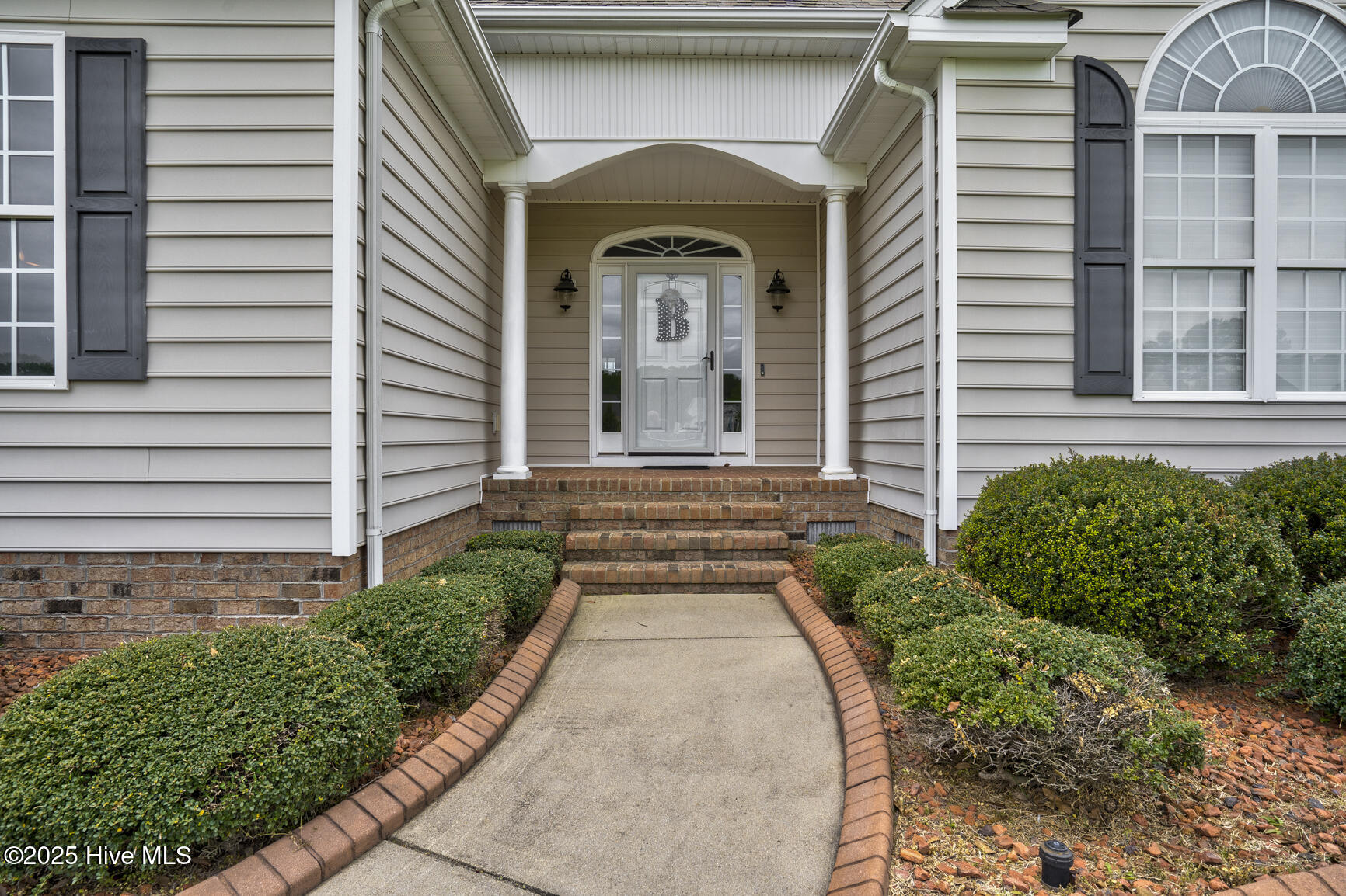 1454 Spring Pond Road Nashville, NC 27856 - Photo 4 of 35 004-1454SpringPondRoad-Nashville-NC-2785