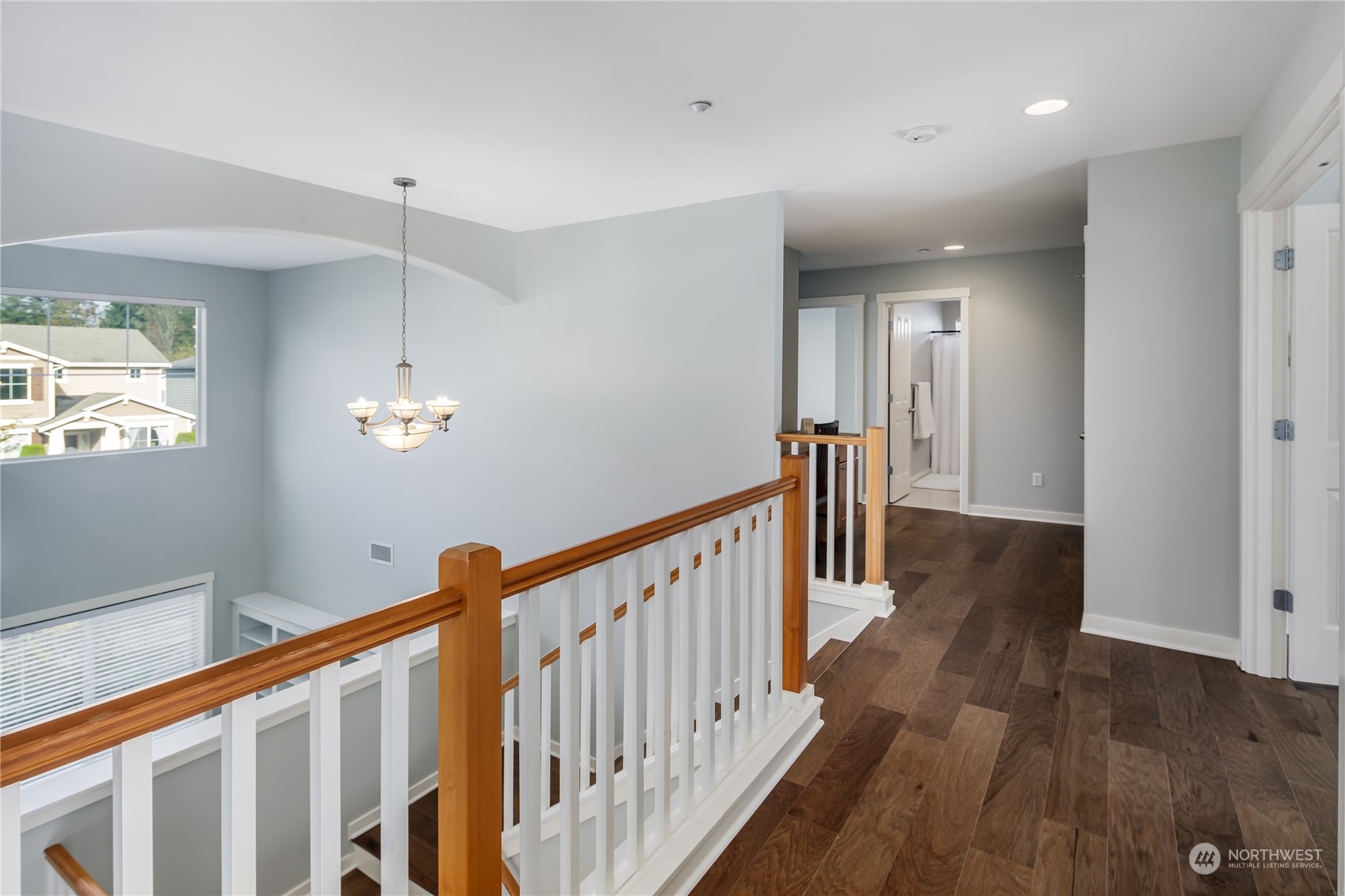1053 Ridge Street Mukilteo, WA 98275 - Photo 16 of 34 Gallery Image 16