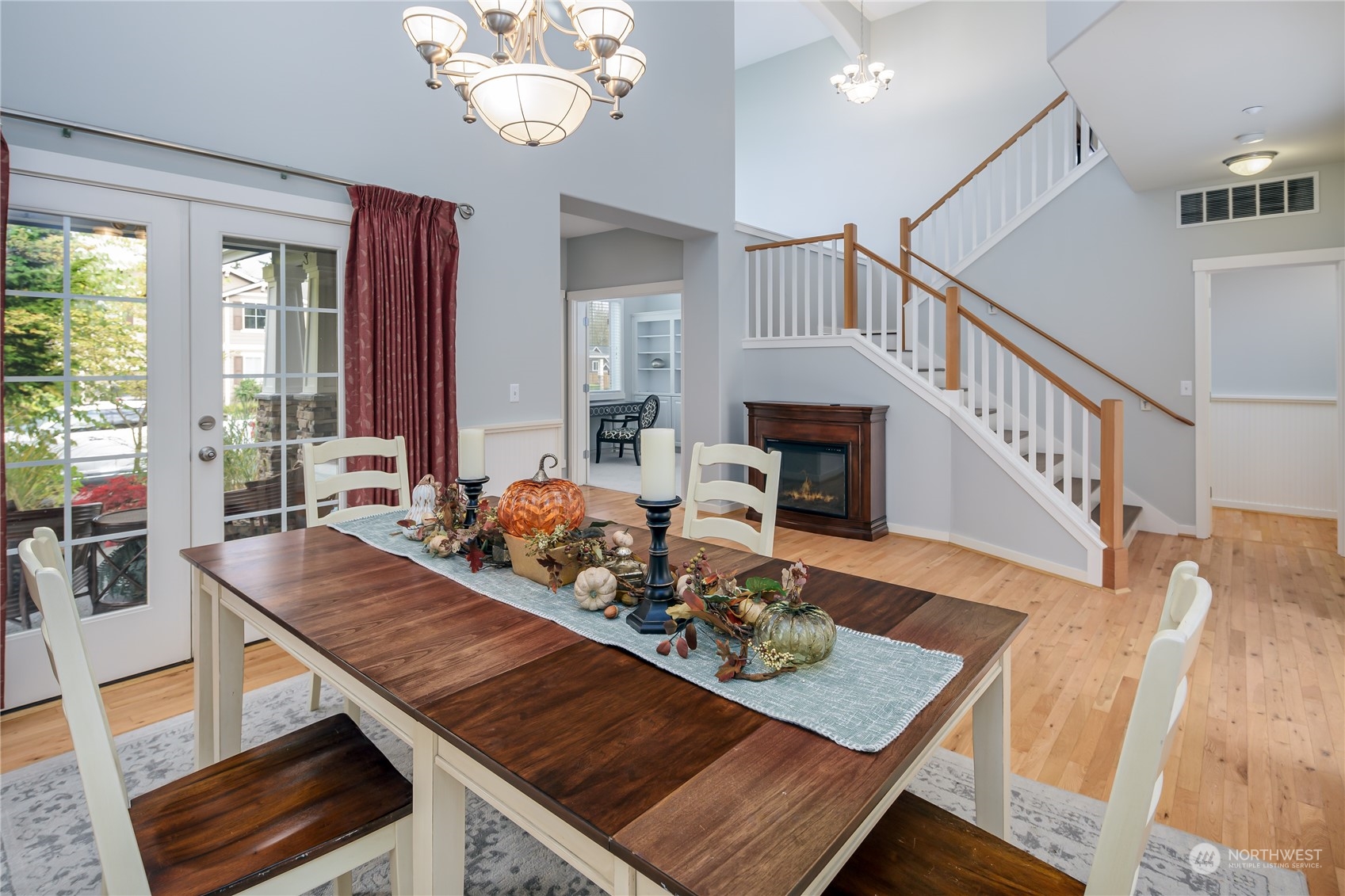 1053 Ridge Street Mukilteo, WA 98275 - Photo 8 of 34 Gallery Image 8