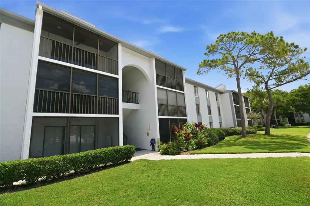 1182 Pine Ridge Circle West, Unit A3 Tarpon Springs, FL 34688 - Photo 21 of 37
