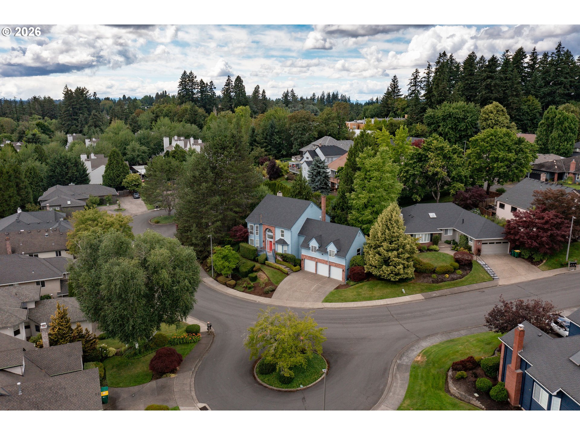 6475 Southwest Arranmore Court Portland, OR 97223 - Photo 2 of 48 Exterior