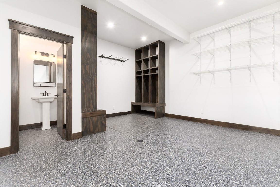 750 Independence Road, Unit 2C Keystone, CO 80435 - Photo 19 of 49 Mud room/flex room with 1/2 bath!