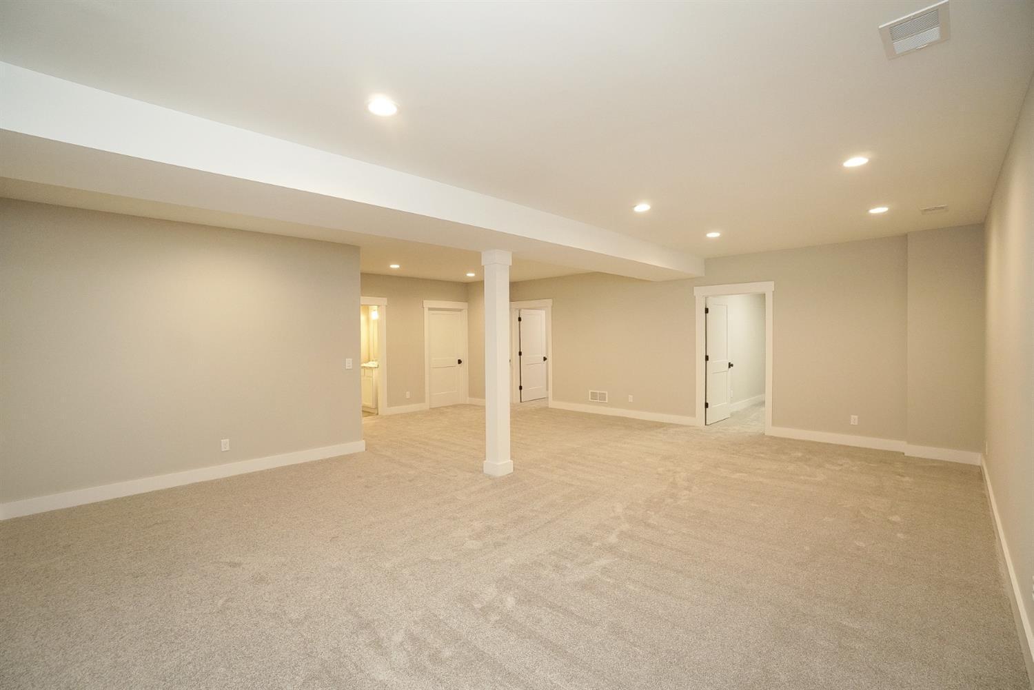 9700 Ridgeway Avenue Blue Ash, OH 45242 - Photo 37 of 47 Gallery Image 37
