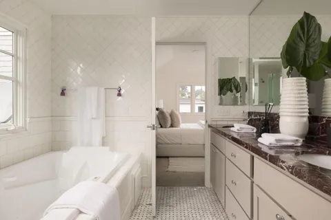 $4,988,000 | 776 Cambridge Avenue, Menlo Park, CA 94025