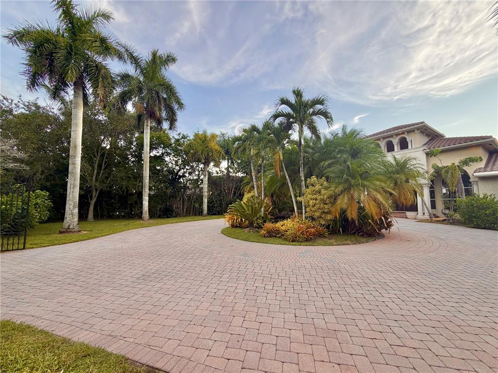 471 Ranch Road Weston, FL 33326 - Photo 63 of 75 Gallery Image 63