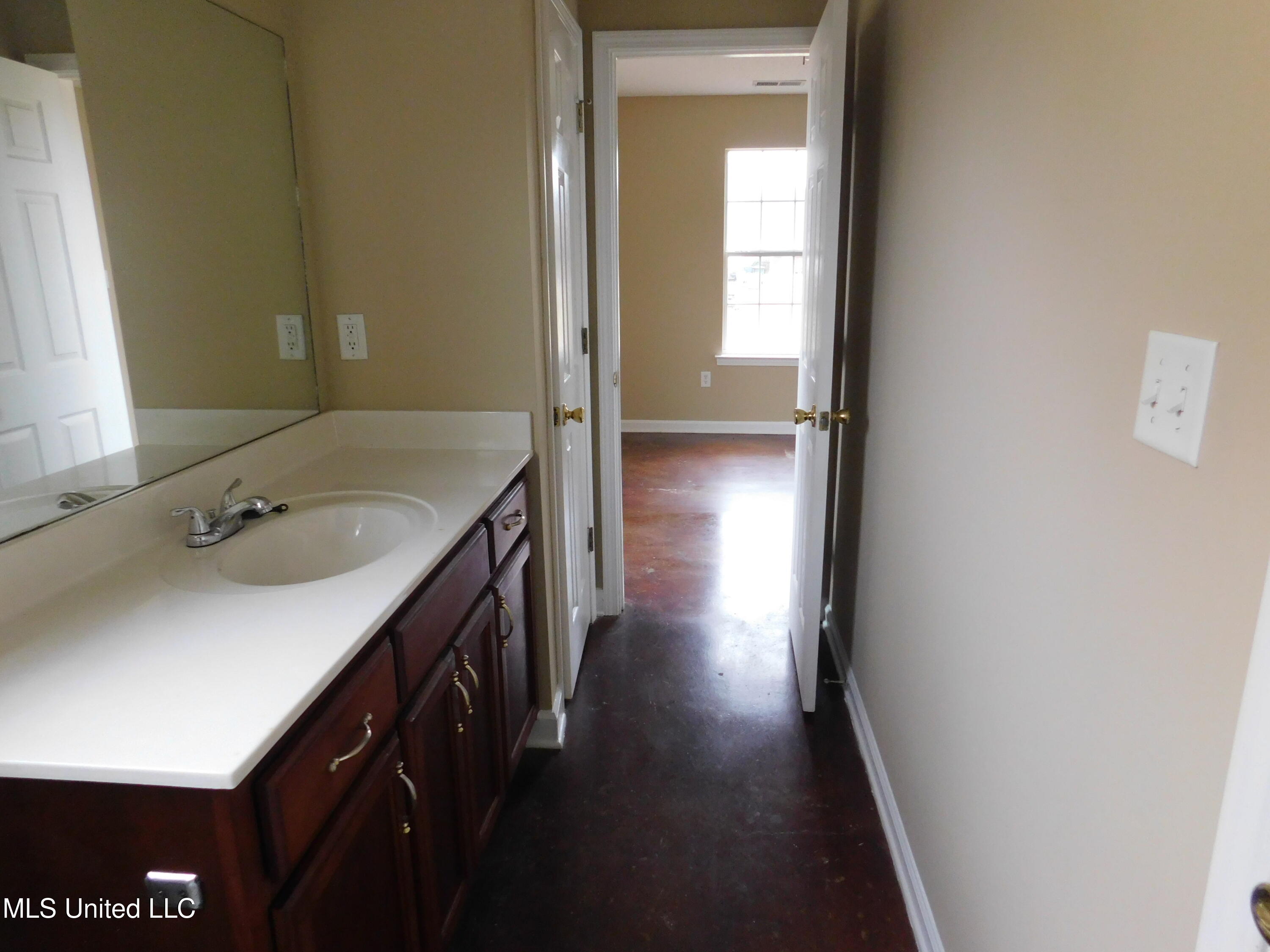 144 Flower Circle Coldwater, MS 38618 - Photo 13 of 21 DSCN1534