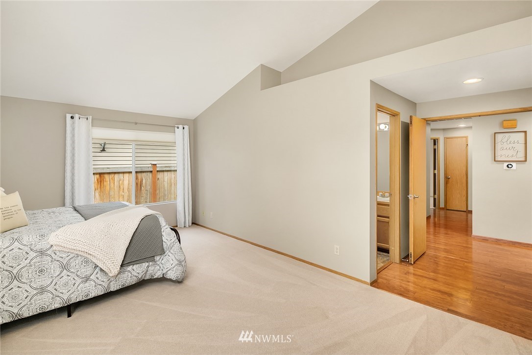 11815 Northeast 167th Street Bothell, WA 98011 - Photo 19 of 30 Gallery Image 19